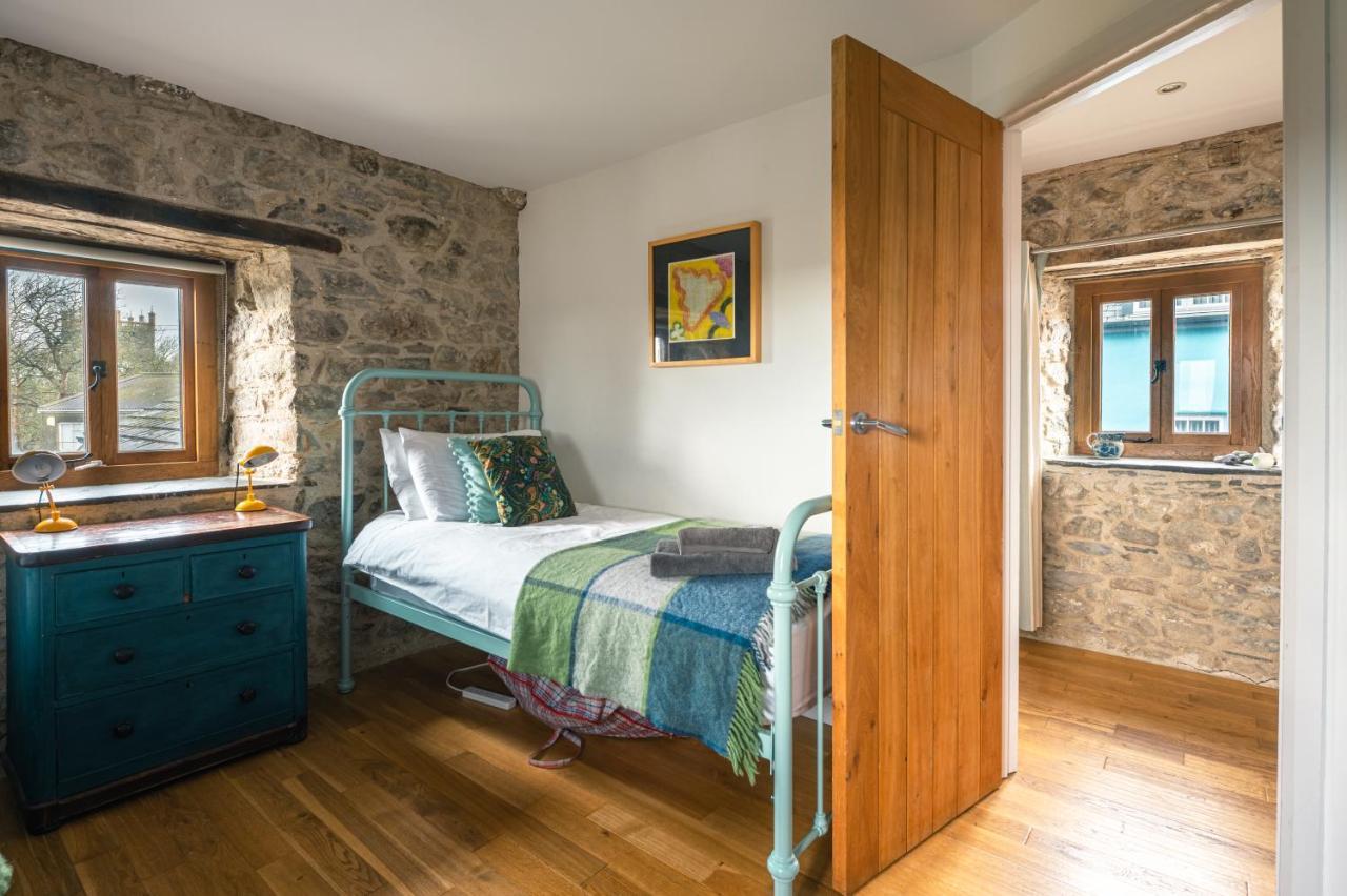 Stunning Converted Granary In Heart Of St Davids Buitenkant foto