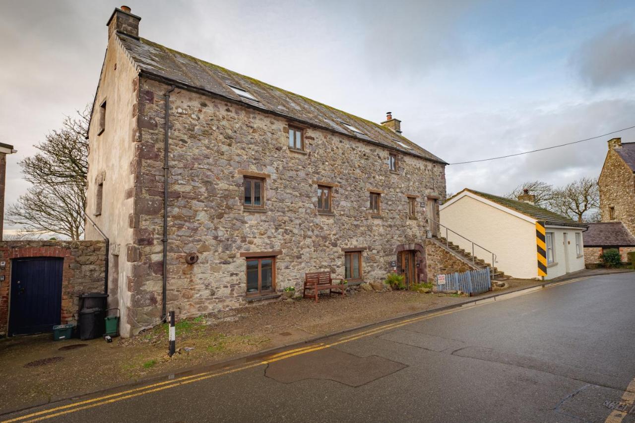 Stunning Converted Granary In Heart Of St Davids Buitenkant foto
